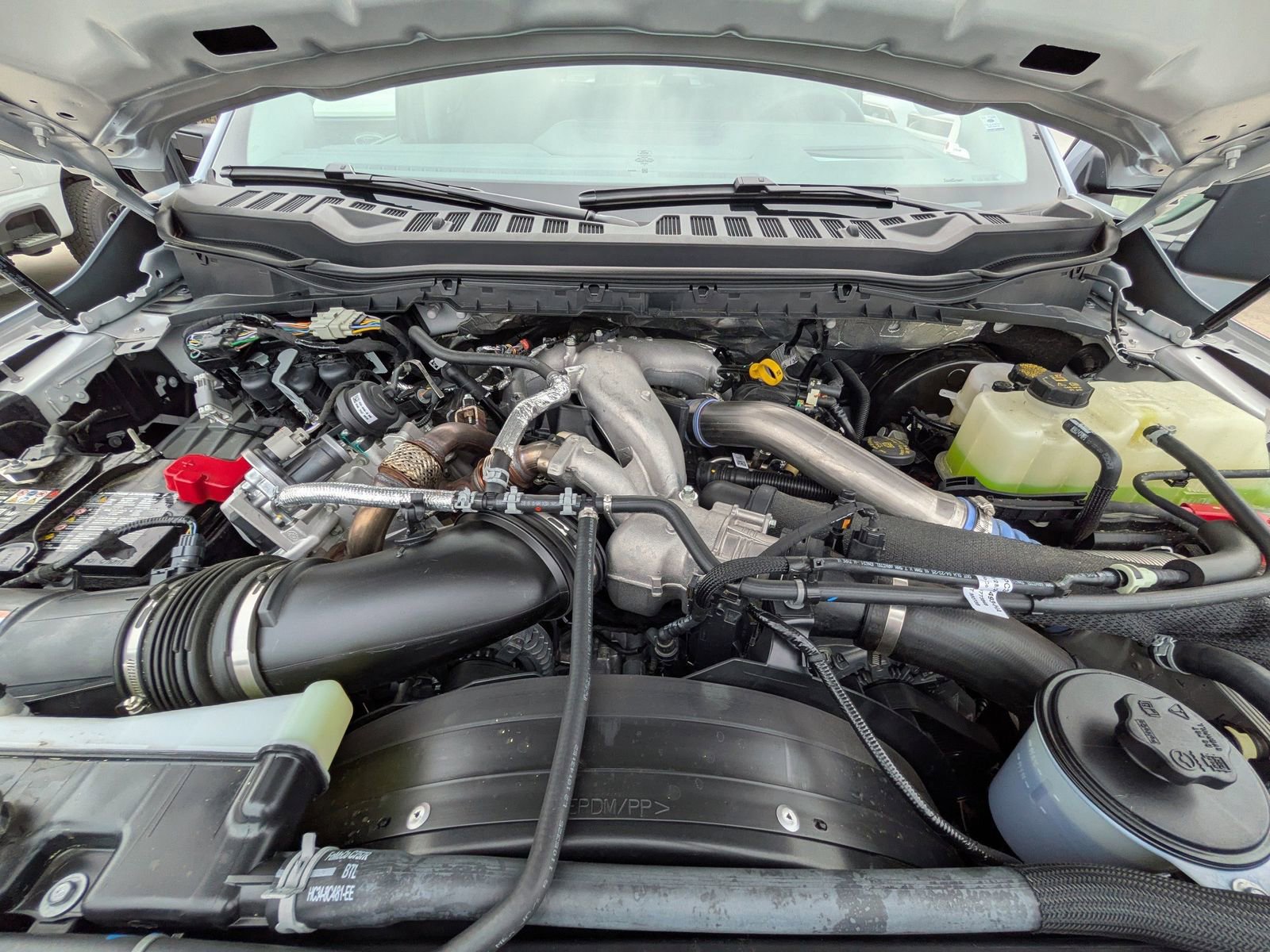 Certified 2026 Ford F250 Lariat w/ Black Appearance Package image 5