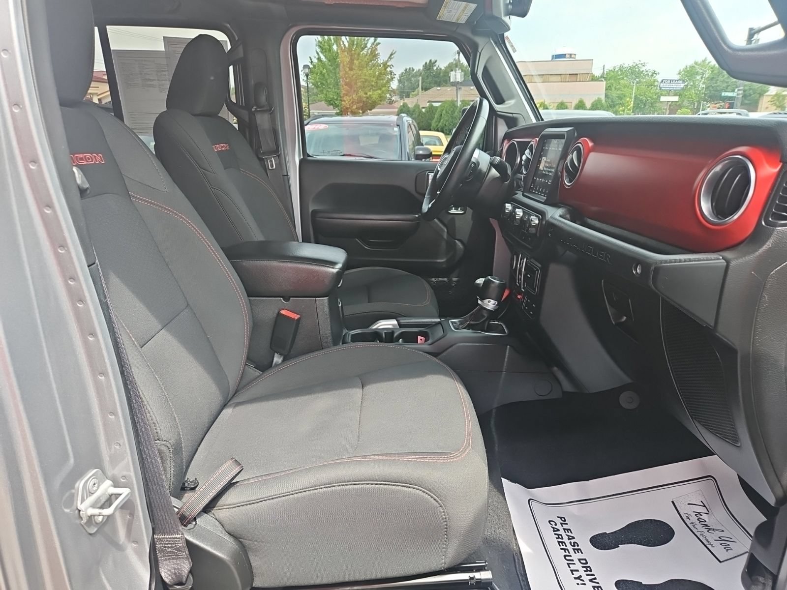 Used 2018 Jeep Wrangler Unlimited Rubicon AWD/4WD image 23