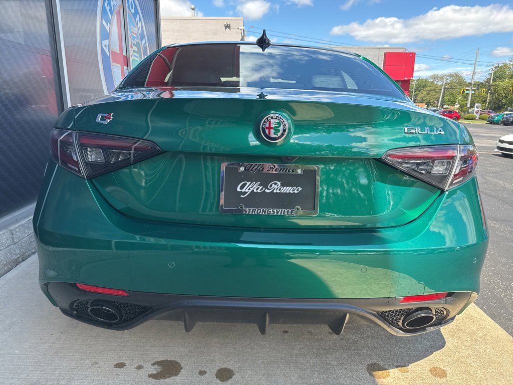 New 2025 Alfa Romeo Giulia AWD w/ Driving Assist Package image 6