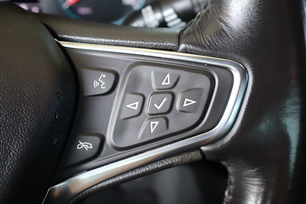 Used 2019 Chevrolet Malibu LT w/ Leather Package FWD image 19