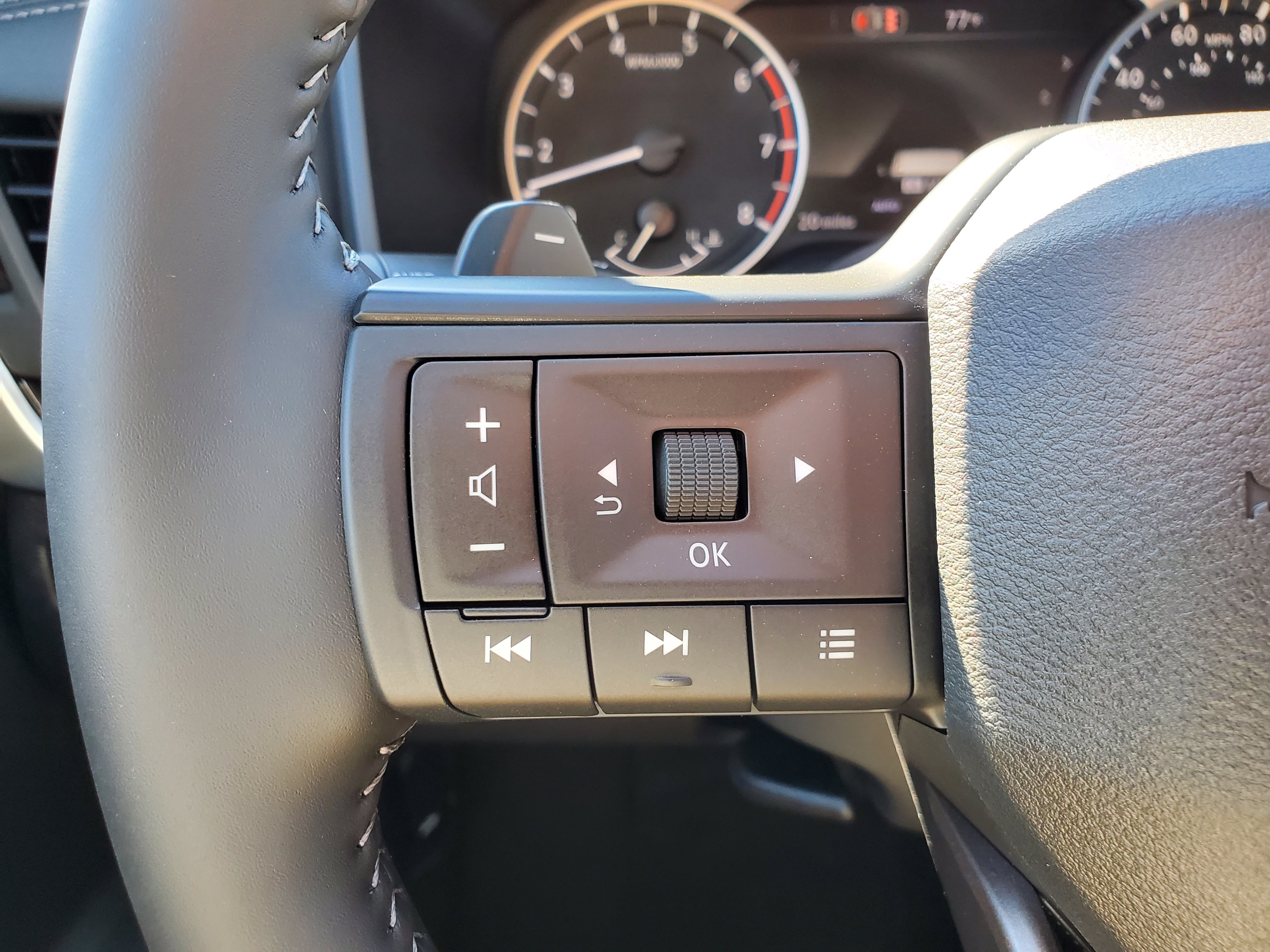 New 2026 Nissan Rogue SV image 13