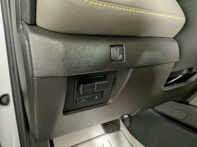 Certified 2024 Chevrolet Colorado ZR2 w/ Technology Package image 20