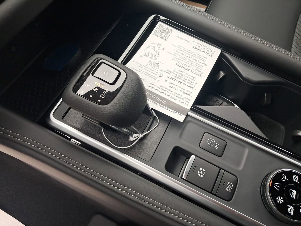 New 2026 Nissan Pathfinder Platinum w/ Lighting Package image 25