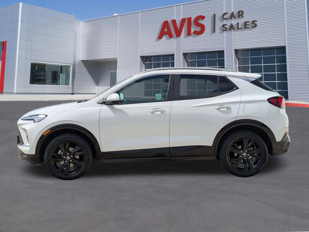 Used 2024 Buick Encore GX Sport Touring AWD/4WD image 10