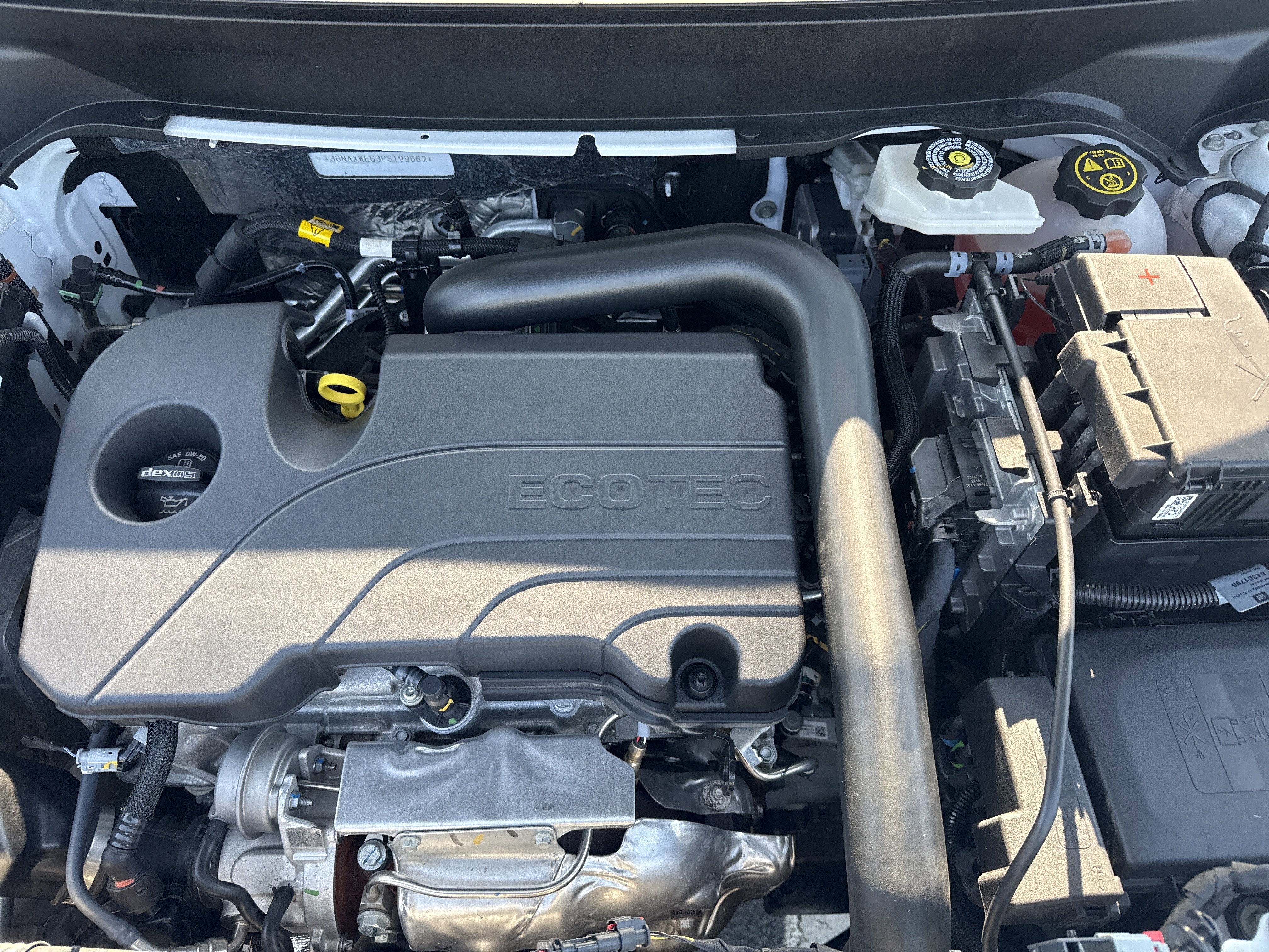 Used 2023 Chevrolet Equinox RS AWD/4WD image 32