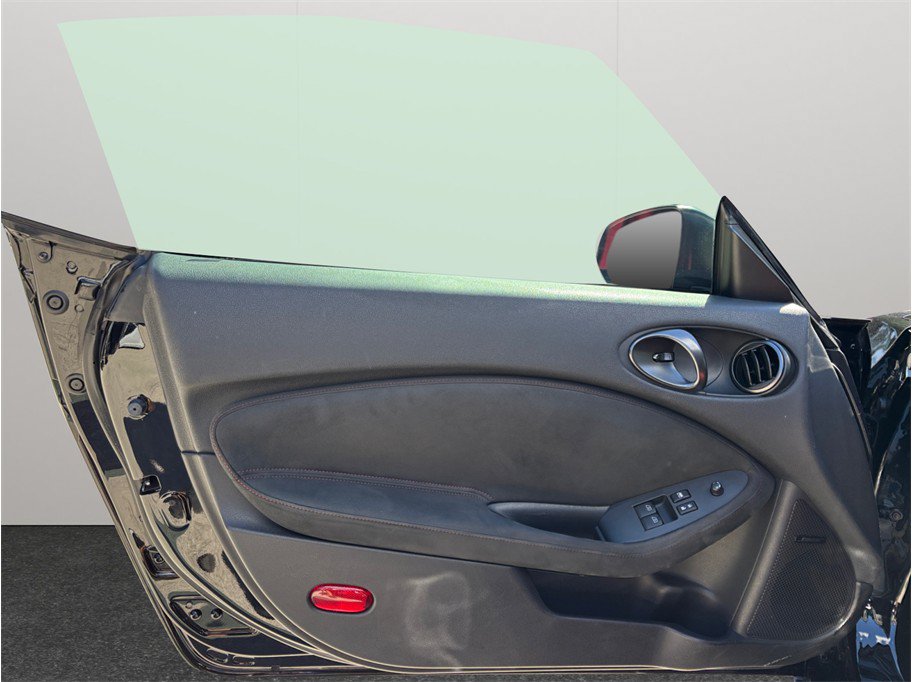 Used 2019 Nissan 370Z NISMO RWD image 17