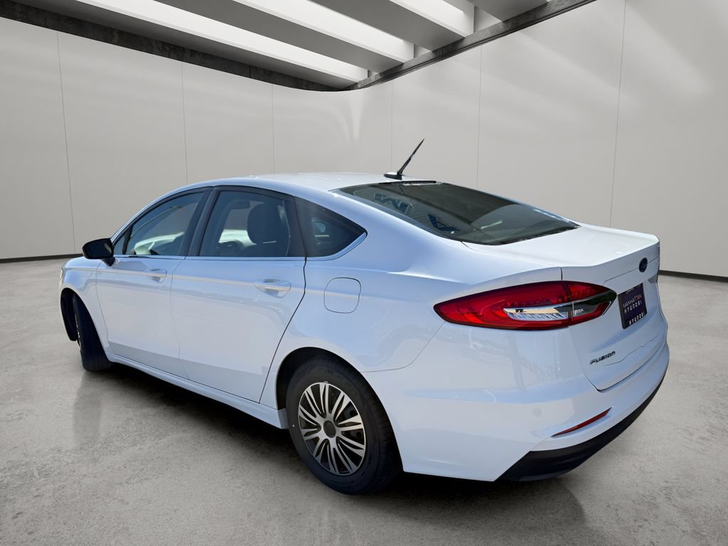 Used 2019 Ford Fusion S FWD image 3