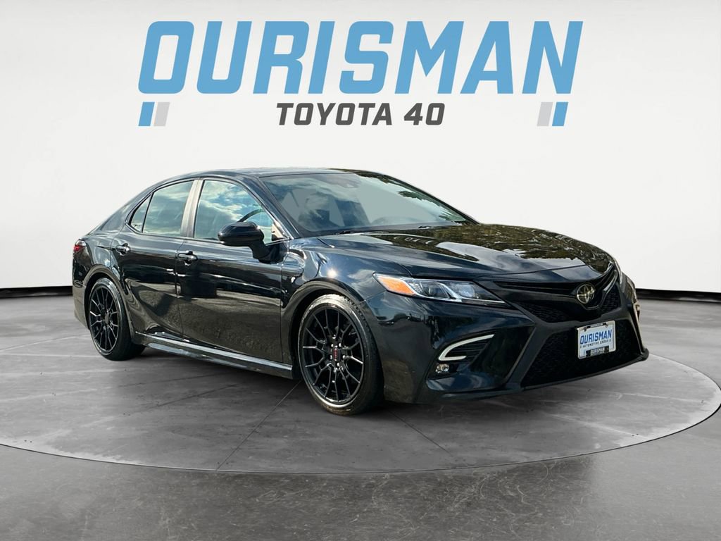 Used 2019 Toyota Camry SE