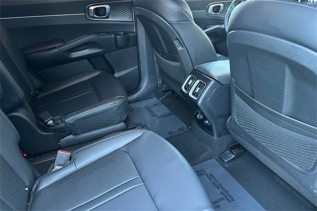Used 2022 Kia Sorento S image 19