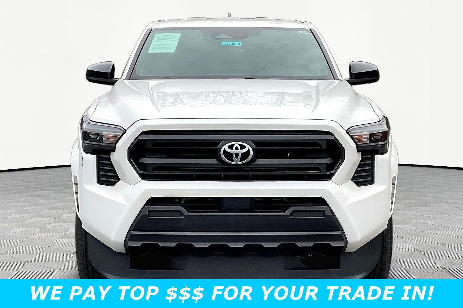 Used 2024 Toyota Tacoma SR image 2