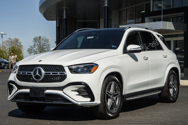 New 2026 Mercedes-Benz GLE 450 4MATIC image 3