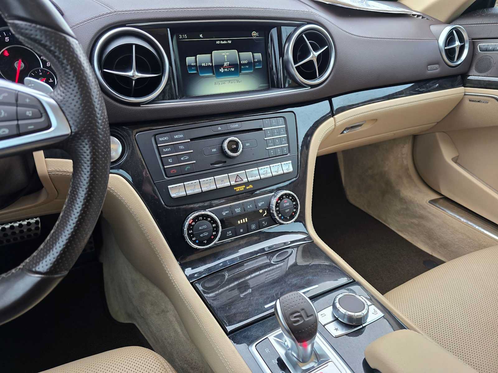 Used 2017 Mercedes-Benz SL 450 image 24