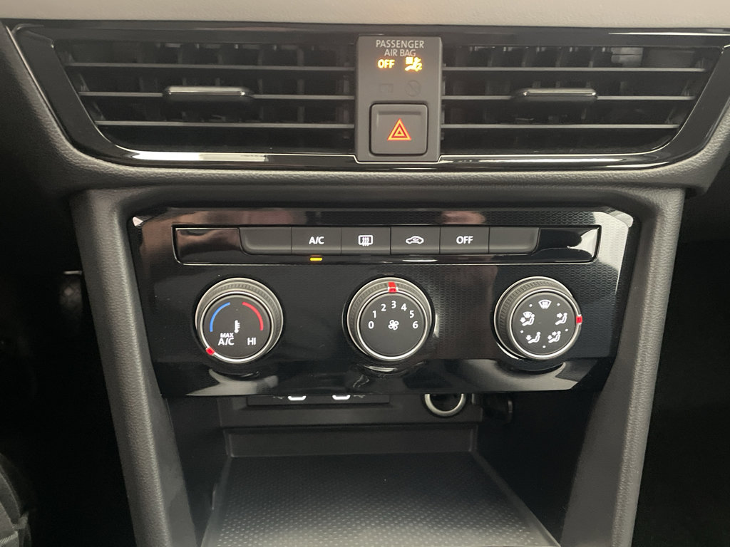 New 2025 Volkswagen Taos S image 21