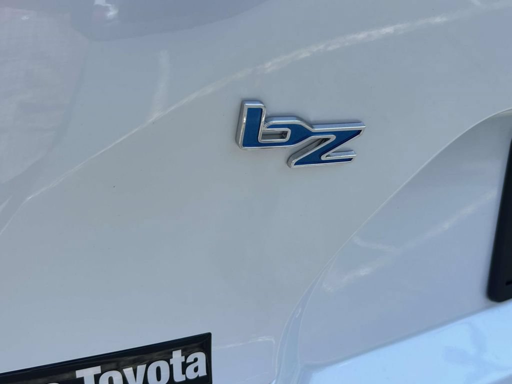 New 2026 Toyota bZ FWD image 11