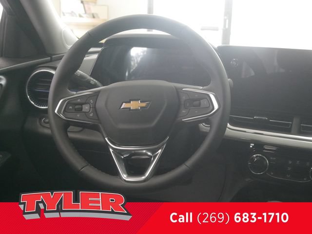 New 2026 Chevrolet Trax LT w/ Driver Confidence Package FWD image 40