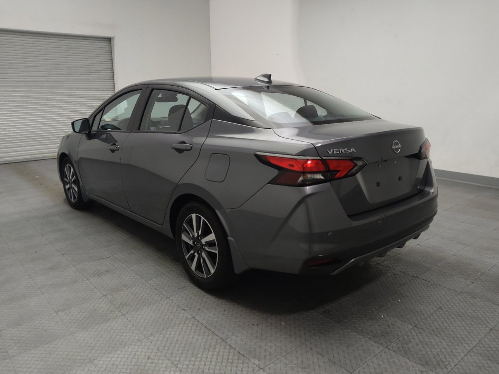 Used 2025 Nissan Versa SV w/ Trunk Package FWD image 5