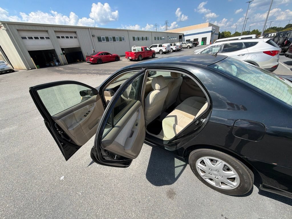 Used 2007 Toyota Corolla CE w/ Upgrade Pkg FWD image 16