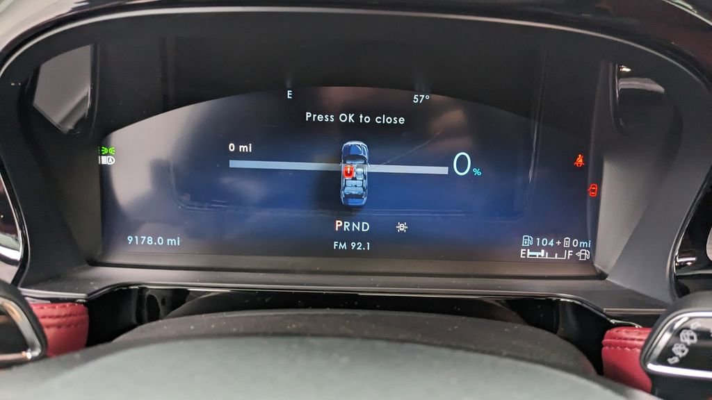 Used 2025 Lincoln Corsair Grand Touring w/ Towing Package image 23