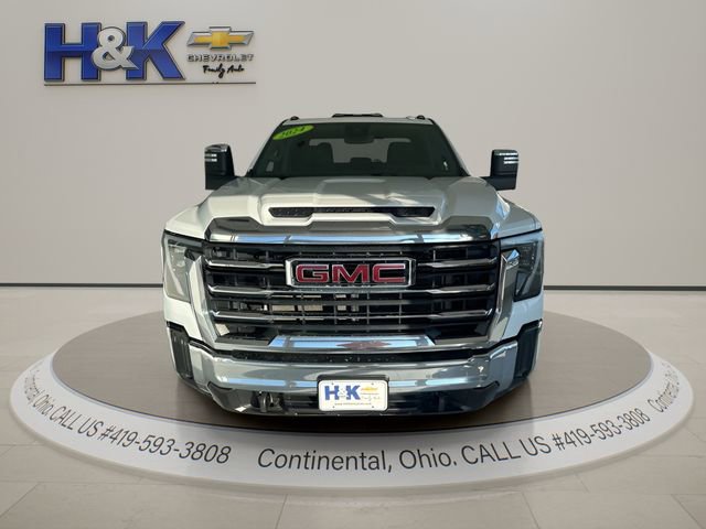 Used 2024 GMC Sierra 2500 SLT w/ SLT Convenience Package image 2