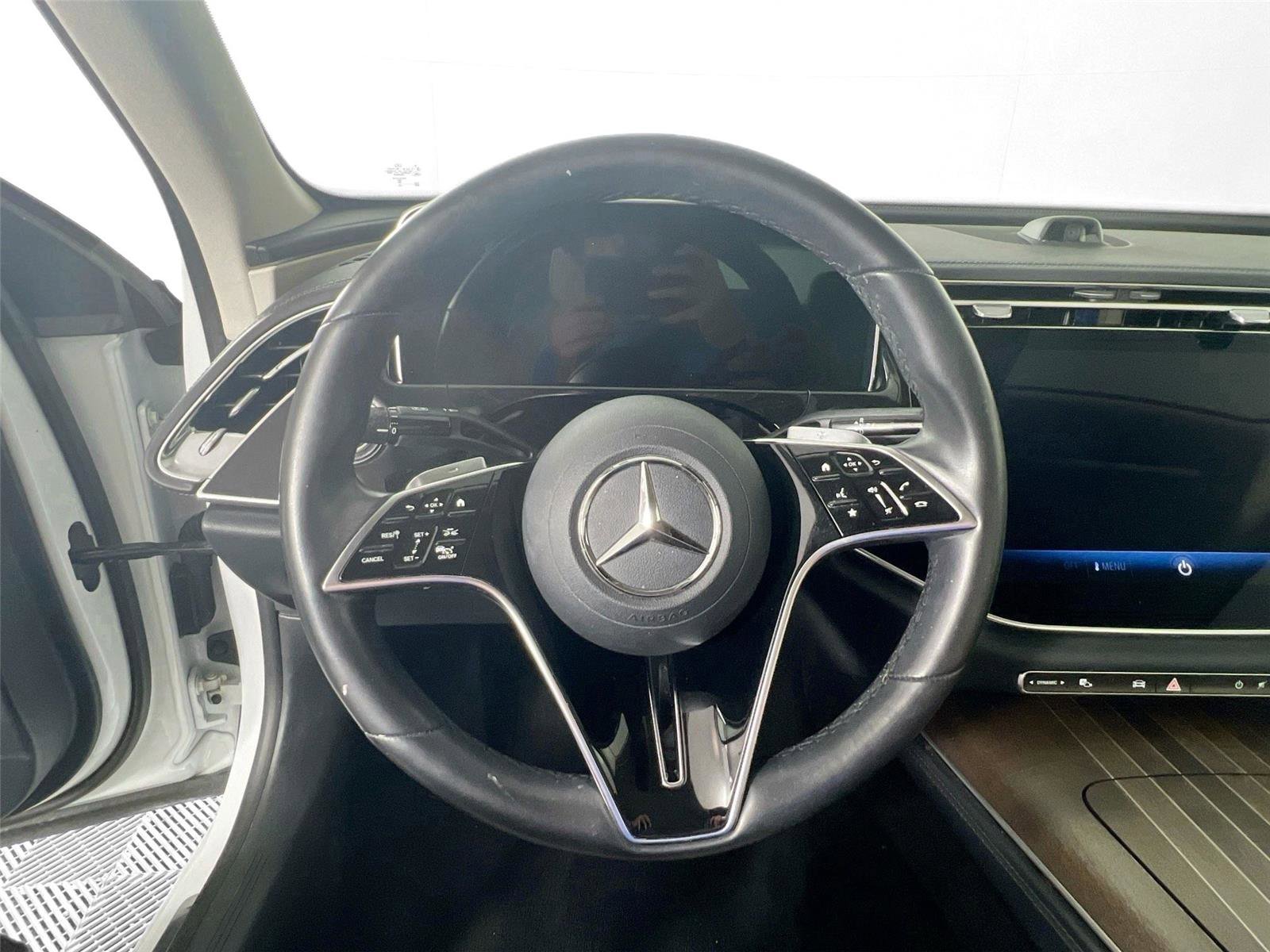 Certified 2024 Mercedes-Benz E 350 4MATIC Sedan image 7