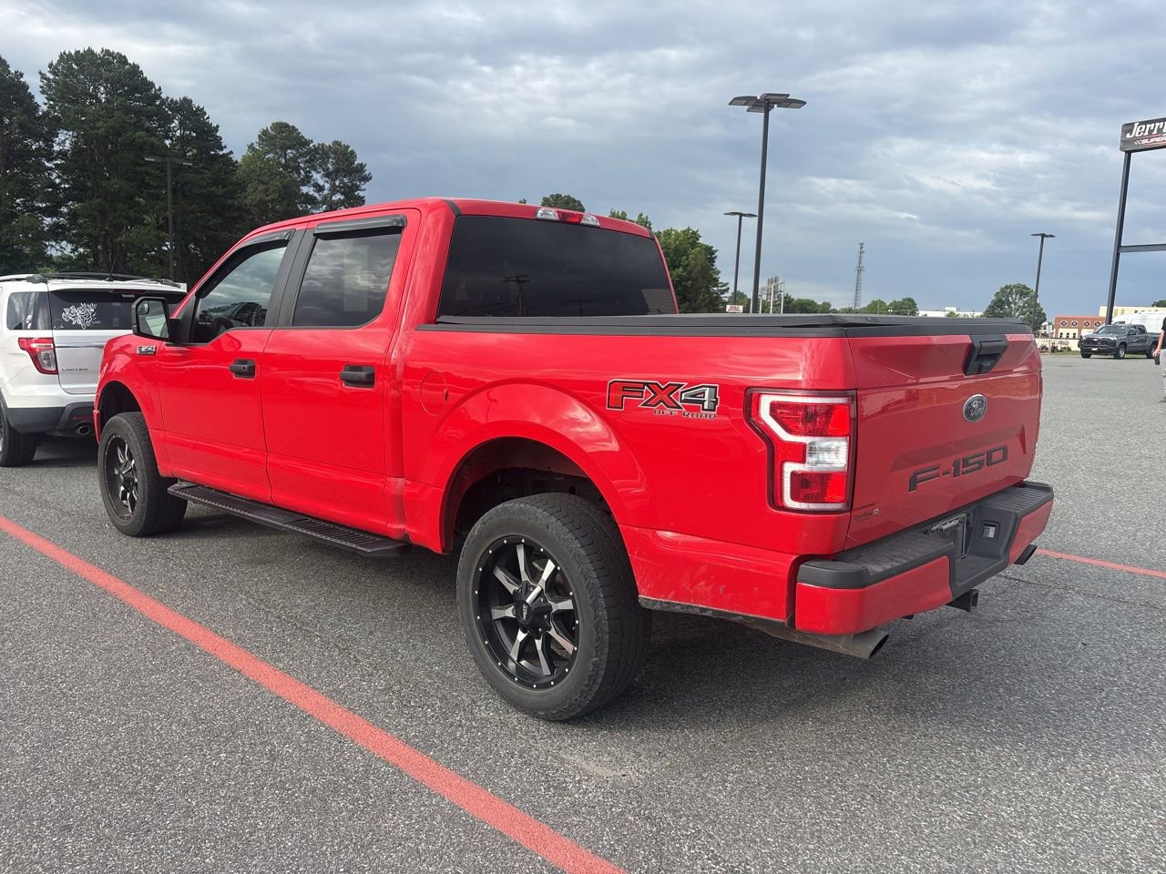 Used 2019 Ford F150 XL w/ Equipment Group 101A Mid AWD/4WD image 5