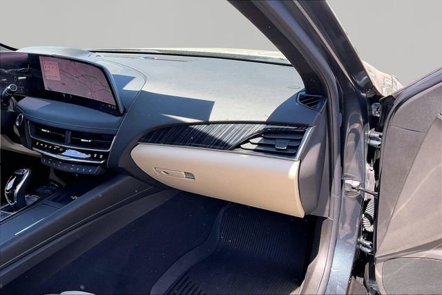 Used 2025 Cadillac CT5 Premium Luxury RWD image 18