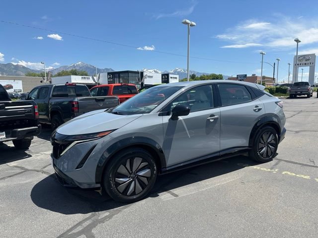 Used 2024 Nissan Ariya AWD image 6