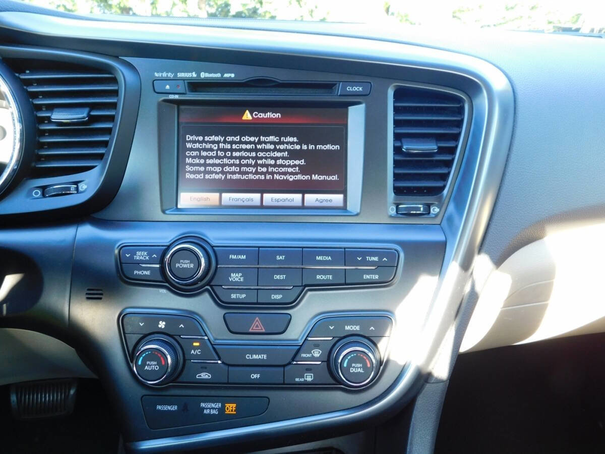 Used 2013 Kia Optima LX w/ Technology Pkg image 9