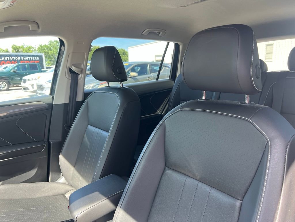 Used 2022 Volkswagen Tiguan SE FWD image 10