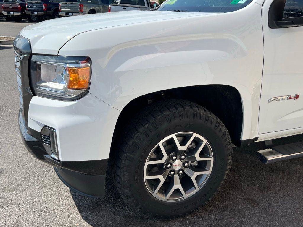 Used 2022 GMC Canyon AT4 image 11
