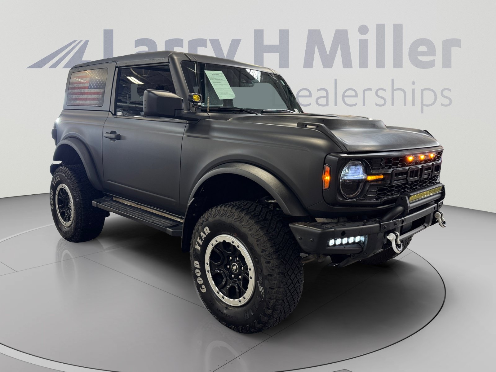 Used 2023 Ford Bronco 2-Door w/ Sasquatch Package AWD/4WD image 7