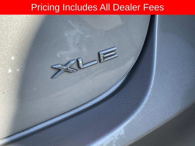 Used 2013 Toyota Avalon XLE FWD image 9