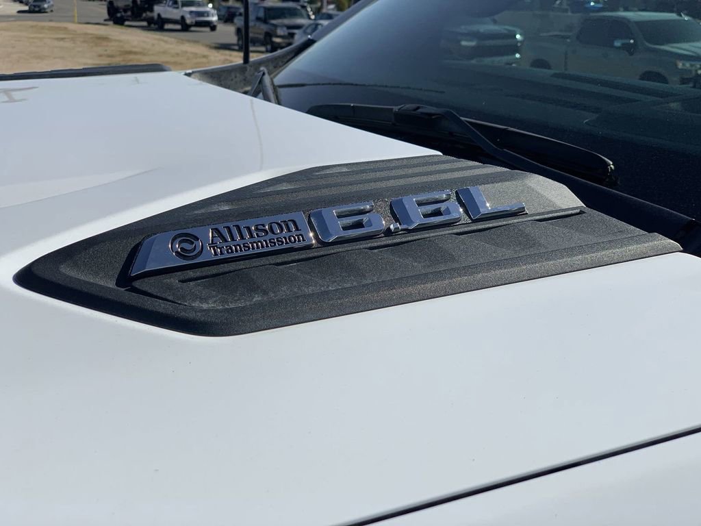 Certified 2025 Chevrolet Silverado 2500 LT w/ Convenience Package image 31