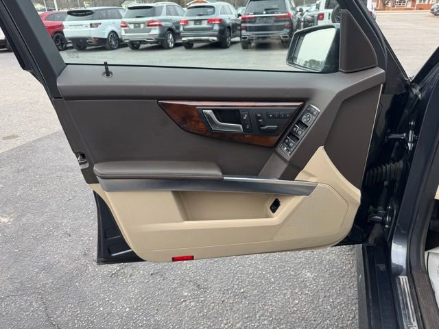 Used 2013 Mercedes-Benz GLK 350 4MATIC image 17