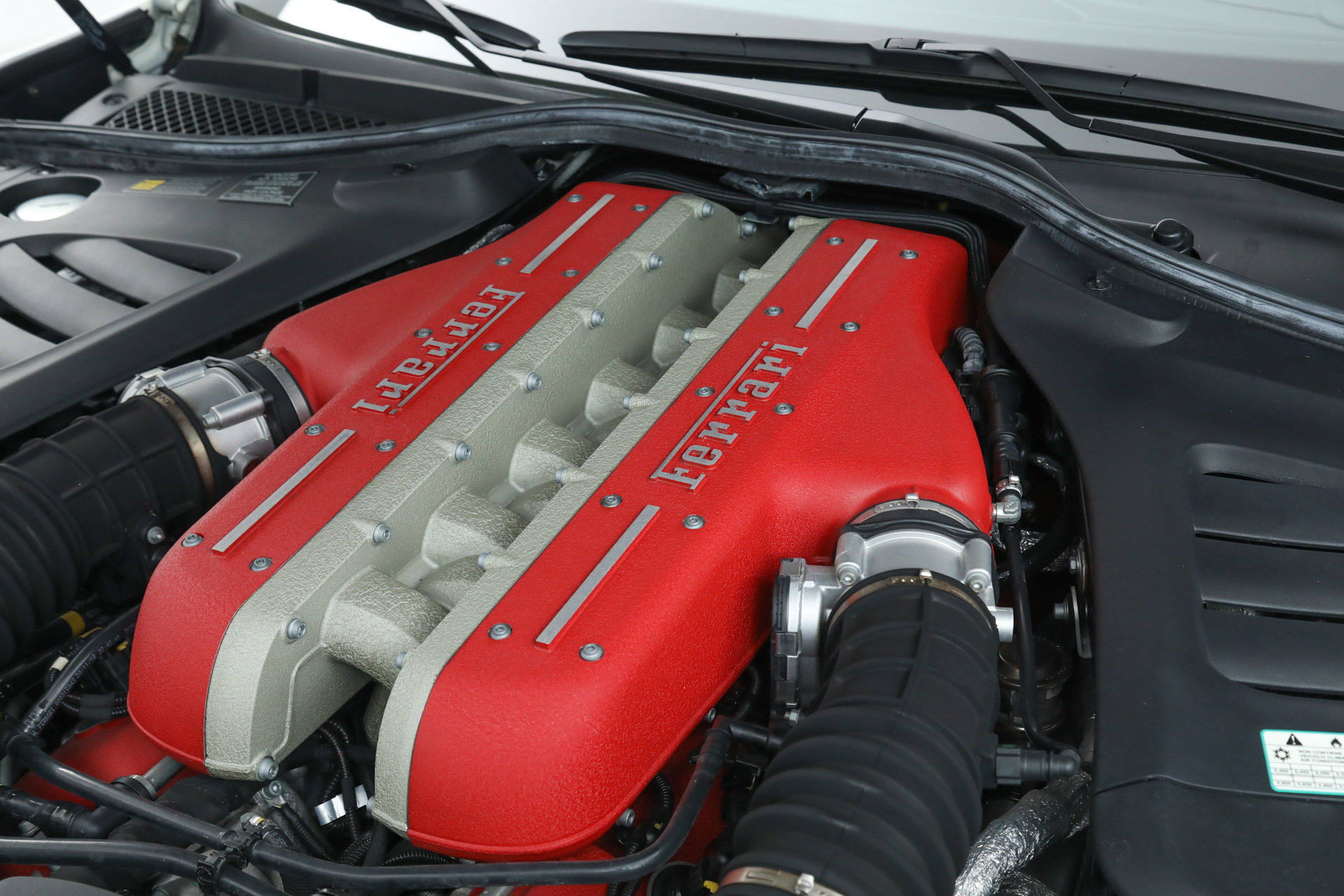 Certified 2020 Ferrari GTC4Lusso image 33