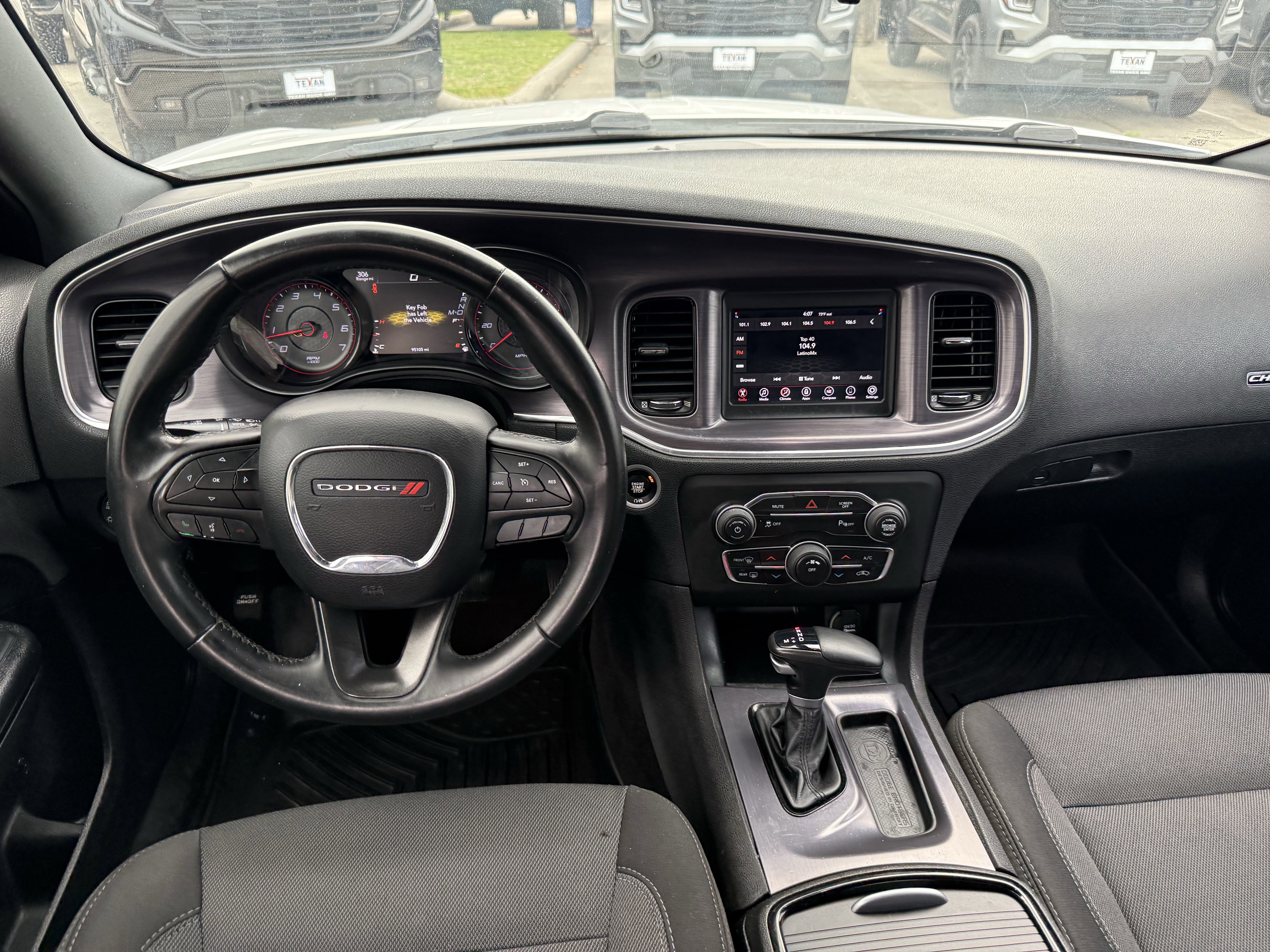 Used 2018 Dodge Charger SXT w/ Blacktop Package image 14