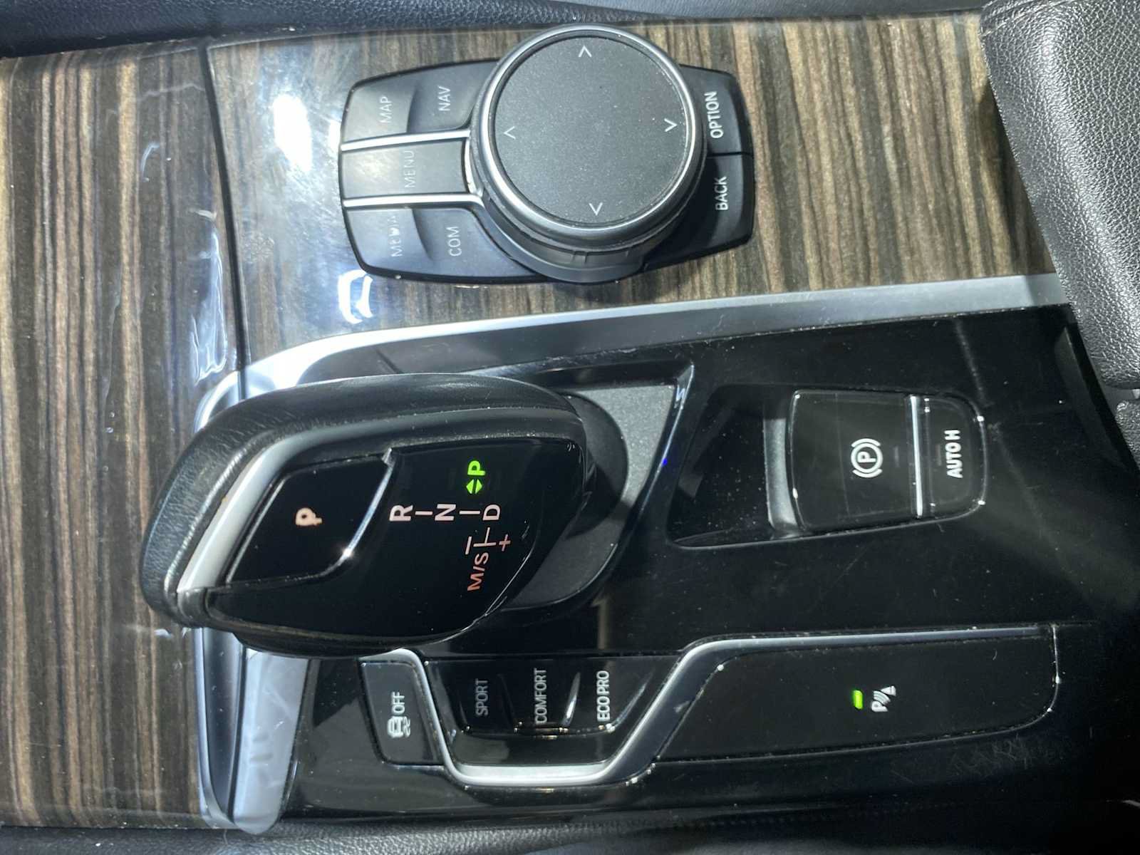 Used 2021 BMW 530i xDrive w/ Convenience Package AWD/4WD image 17