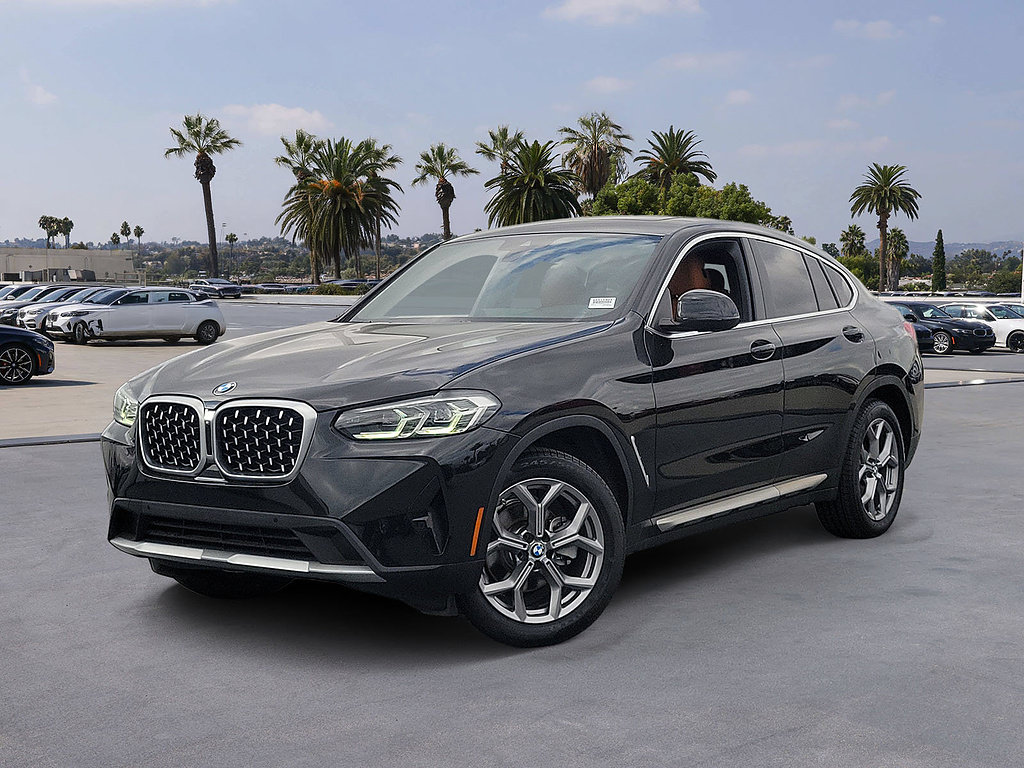 Used 2024 BMW X4 xDrive30i AWD/4WD image 1