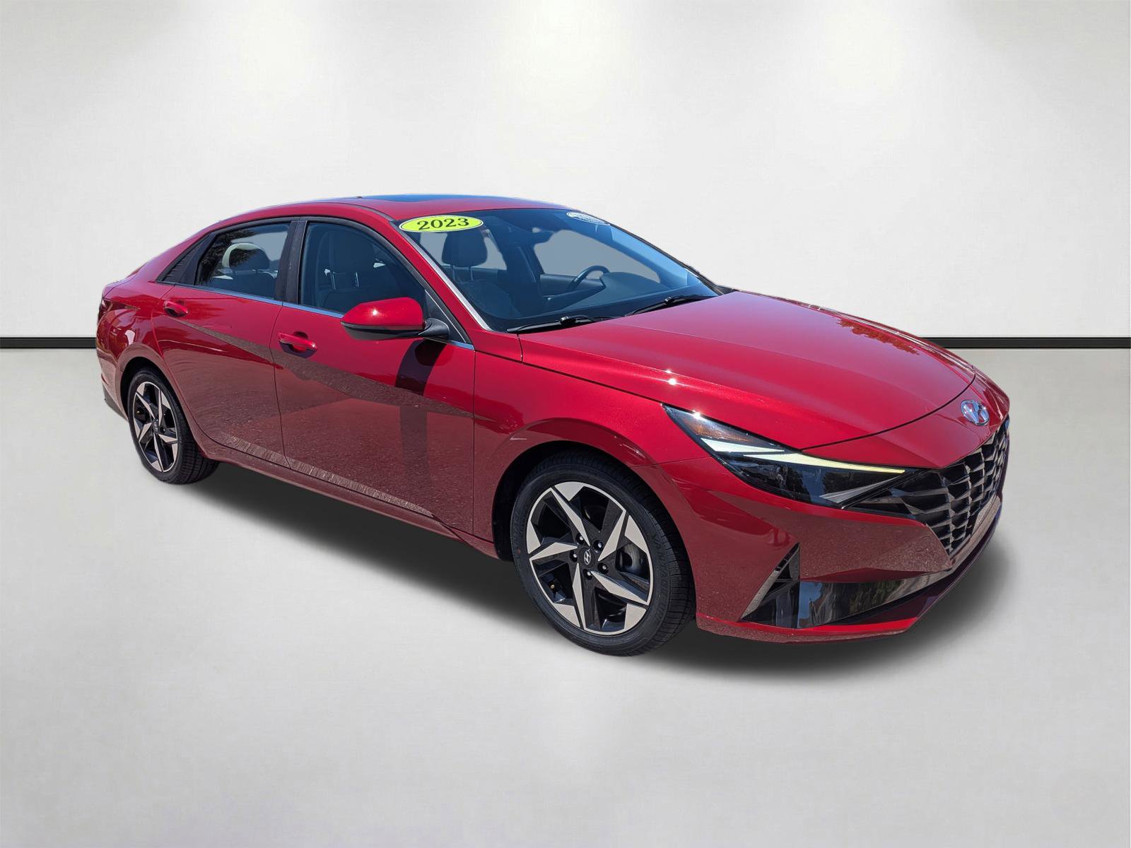 Used 2023 Hyundai Elantra Limited FWD image 1