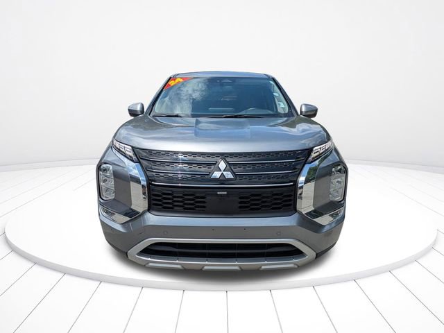 Used 2024 Mitsubishi Outlander SE FWD image 9