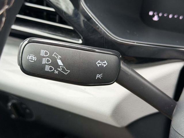 Used 2024 Volkswagen Taos S image 22