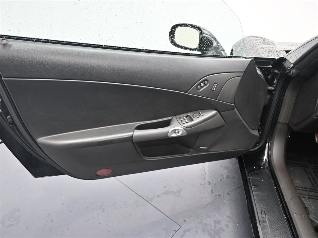 Used 2005 Chevrolet Corvette Coupe w/ Preferred Equipment Group image 13