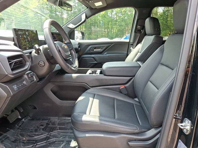 Used 2024 Chevrolet Silverado EV W/T AWD/4WD image 15