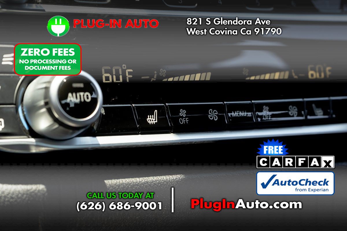 Used 2019 BMW 530e xDrive w/ Premium Package AWD/4WD image 27