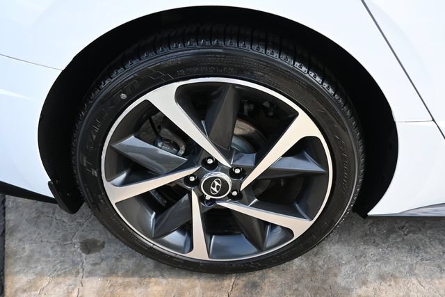 Used 2023 Hyundai Sonata SEL Plus FWD image 12