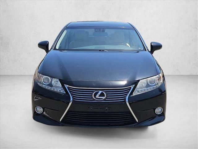 Used 2013 Lexus ES 300h w/ Premium Pkg FWD image 2