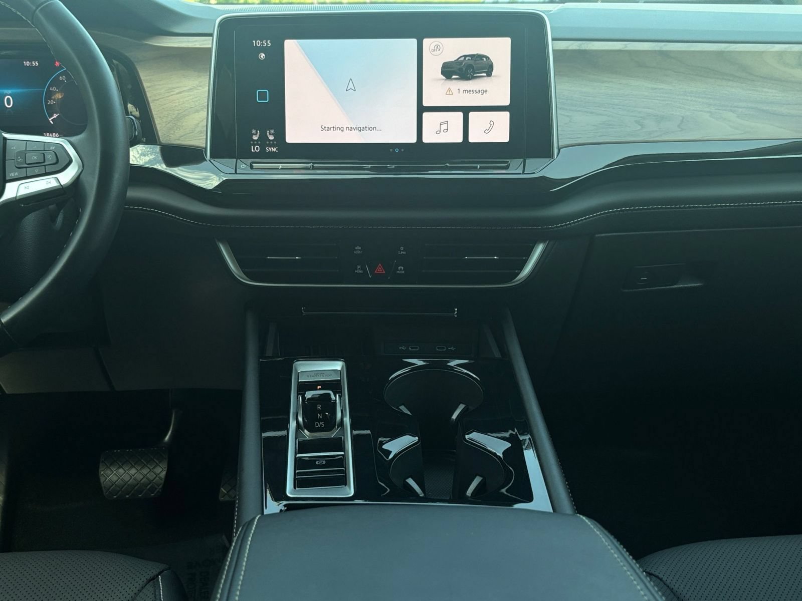 Used 2026 Volkswagen Atlas SE FWD image 14