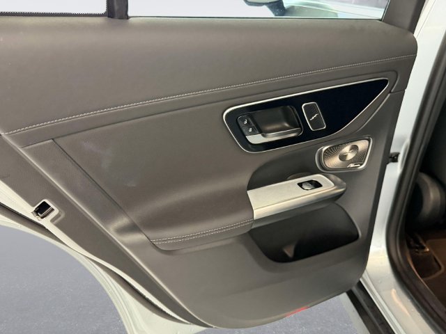 Certified 2024 Mercedes-Benz GLC 300 4MATIC image 11