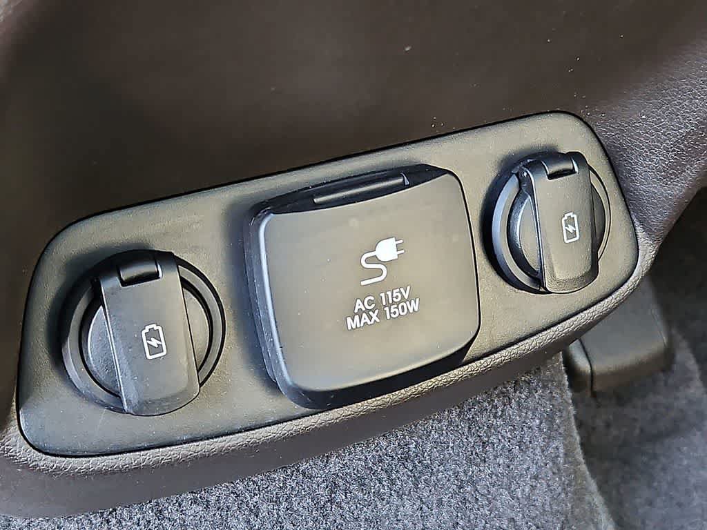 Used 2019 Hyundai Santa Fe FWD image 28