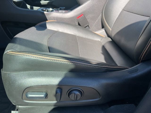 Used 2024 GMC Terrain AT4 w/ Tech Package AWD/4WD image 22